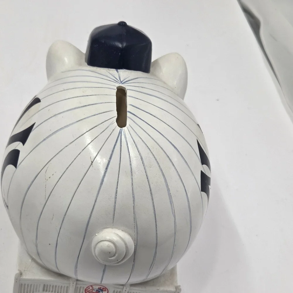 New York Yankees MLB Piggy Bank Ceramic Baseball‎ Pinstripes Team Beans 2012...